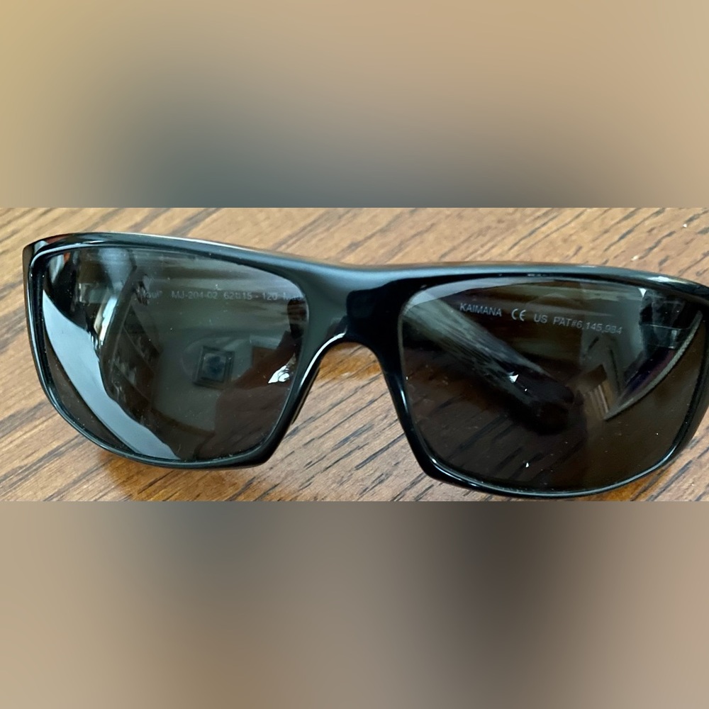 Maui Jim sunglasses glasses.gently used .